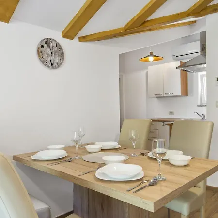 Betina Apartment Lovran